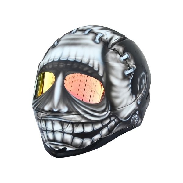 4_Funny-man-helmet e
